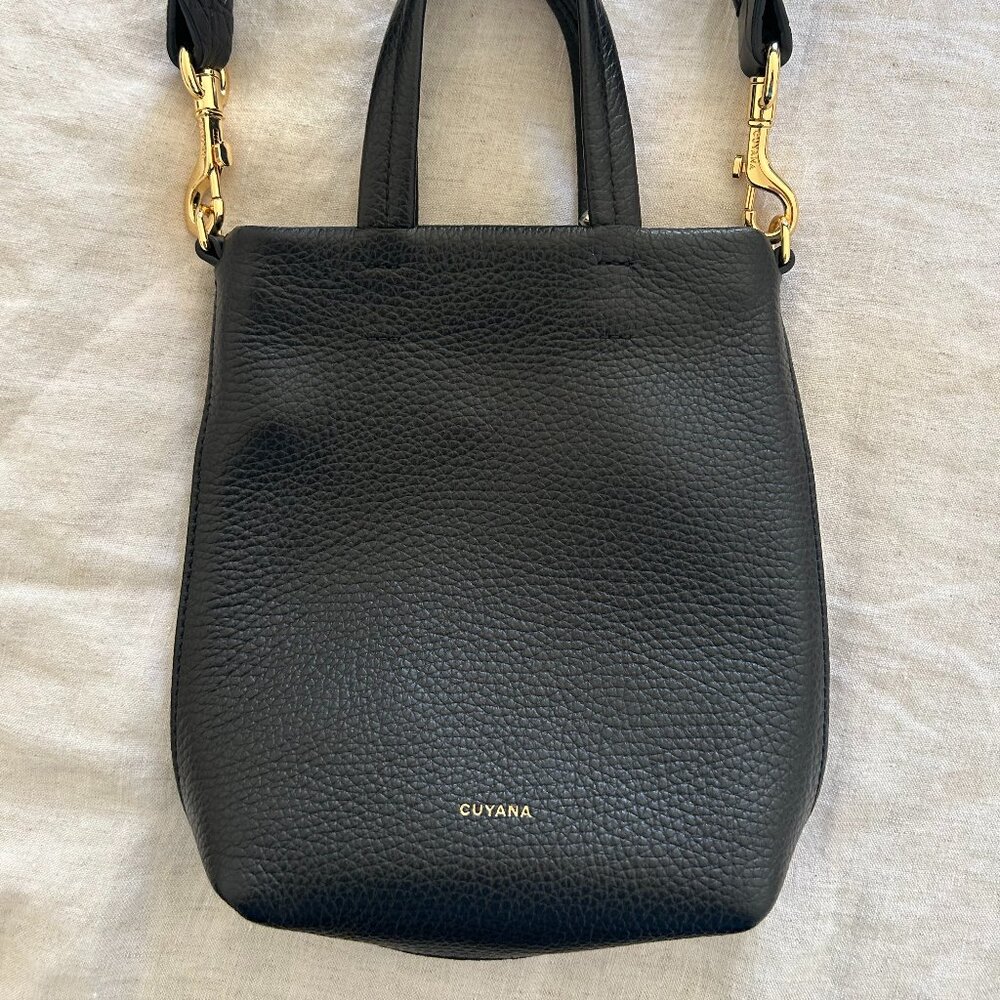 Cuyana Easy Phone Tote
